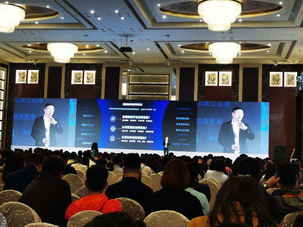 LED泛光灯|LED 下灯|LED 高湾灯|LED隧路灯|不明飞行物LED高湾灯